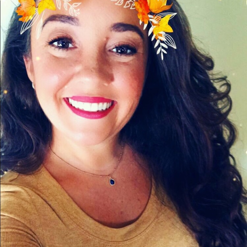 Meet your Posher, Nikki